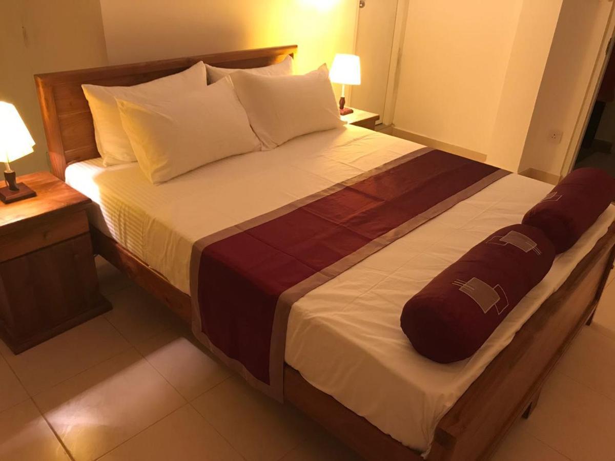 Appartement Ocean Pebbles à Dehiwala-Mont Lavinia Extérieur photo